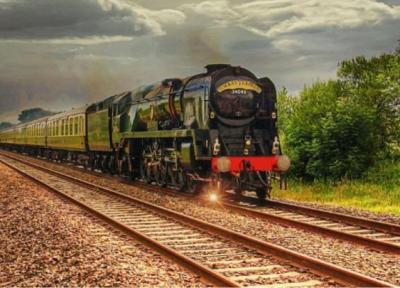 همه چیز در رابطه با سرعت قطار همه چیز در رابطه با سرعت قطار